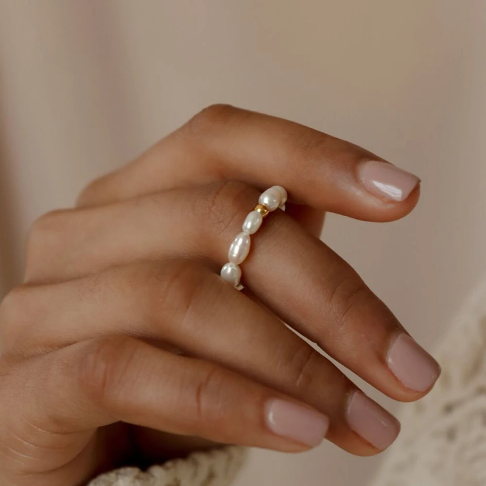 Imitation Pearl Ring with Golden Stud