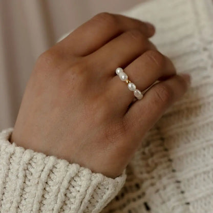 Imitation Pearl Ring with Golden Stud