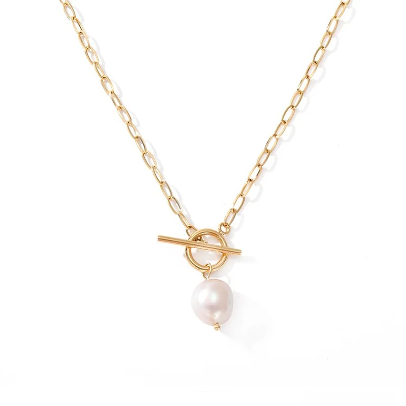 Pearl Pendant Chain Necklace