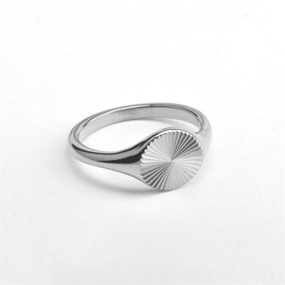 Sun Waved Daylight Ring